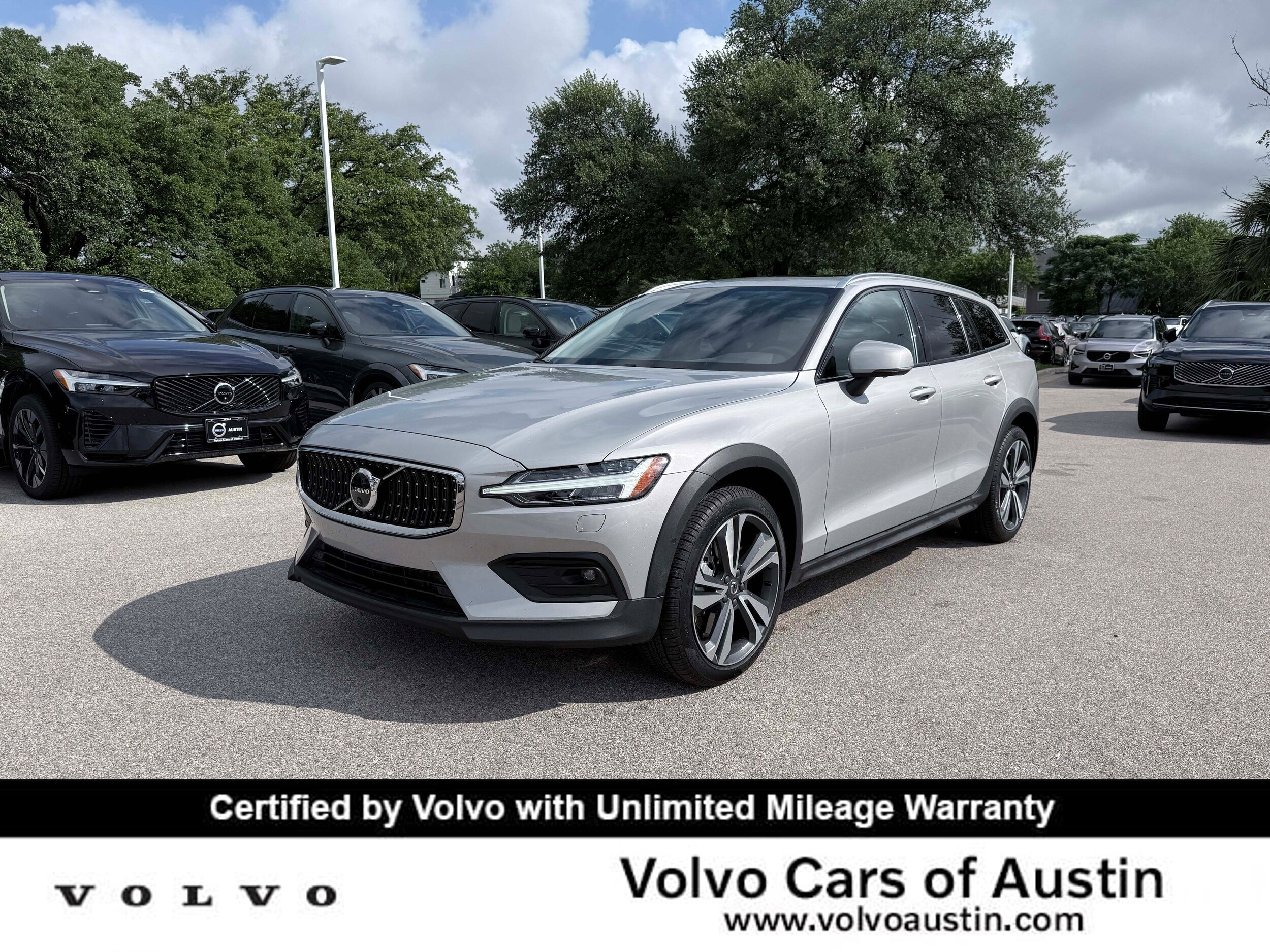 Certified 2025 Volvo V60 B5 Cross Country Plus