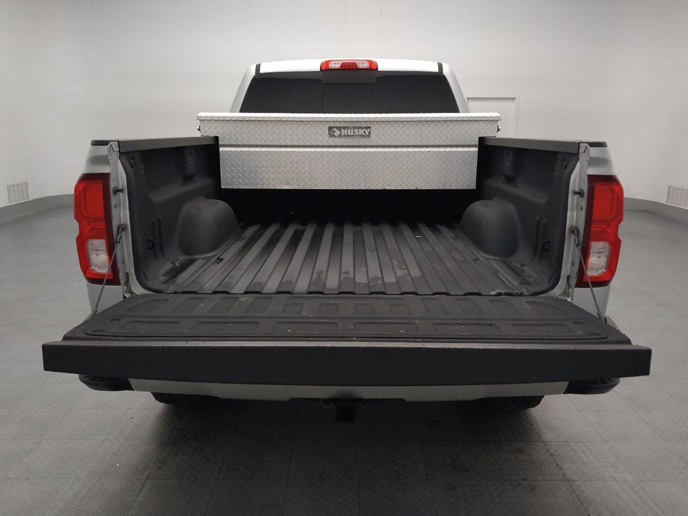 Used 2017 Chevrolet Silverado 1500 LTZ Z71 w/ LTZ Plus Package AWD/4WD image 29