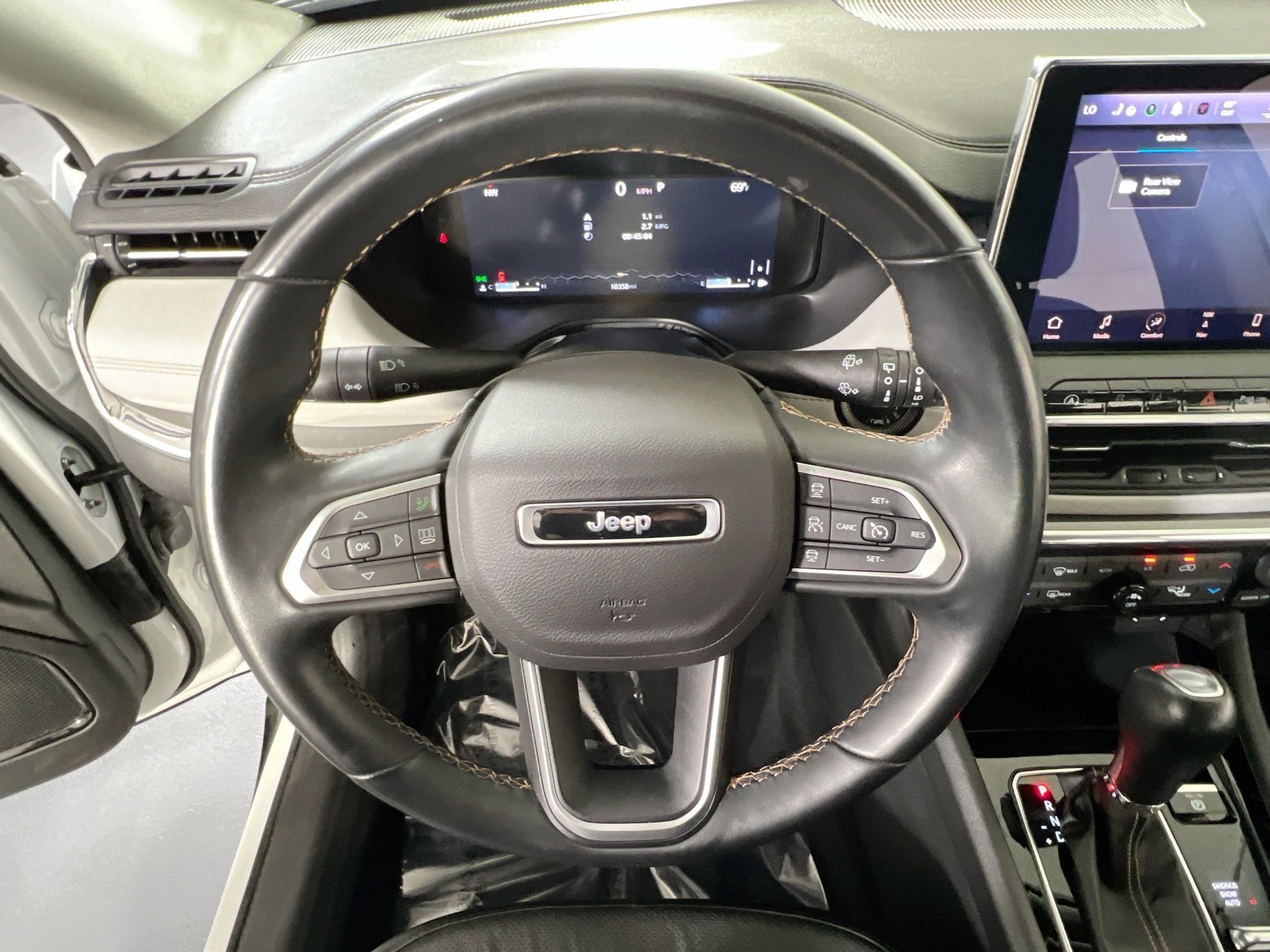 Used 2022 Jeep Compass Limited w/ Elite Group image 11