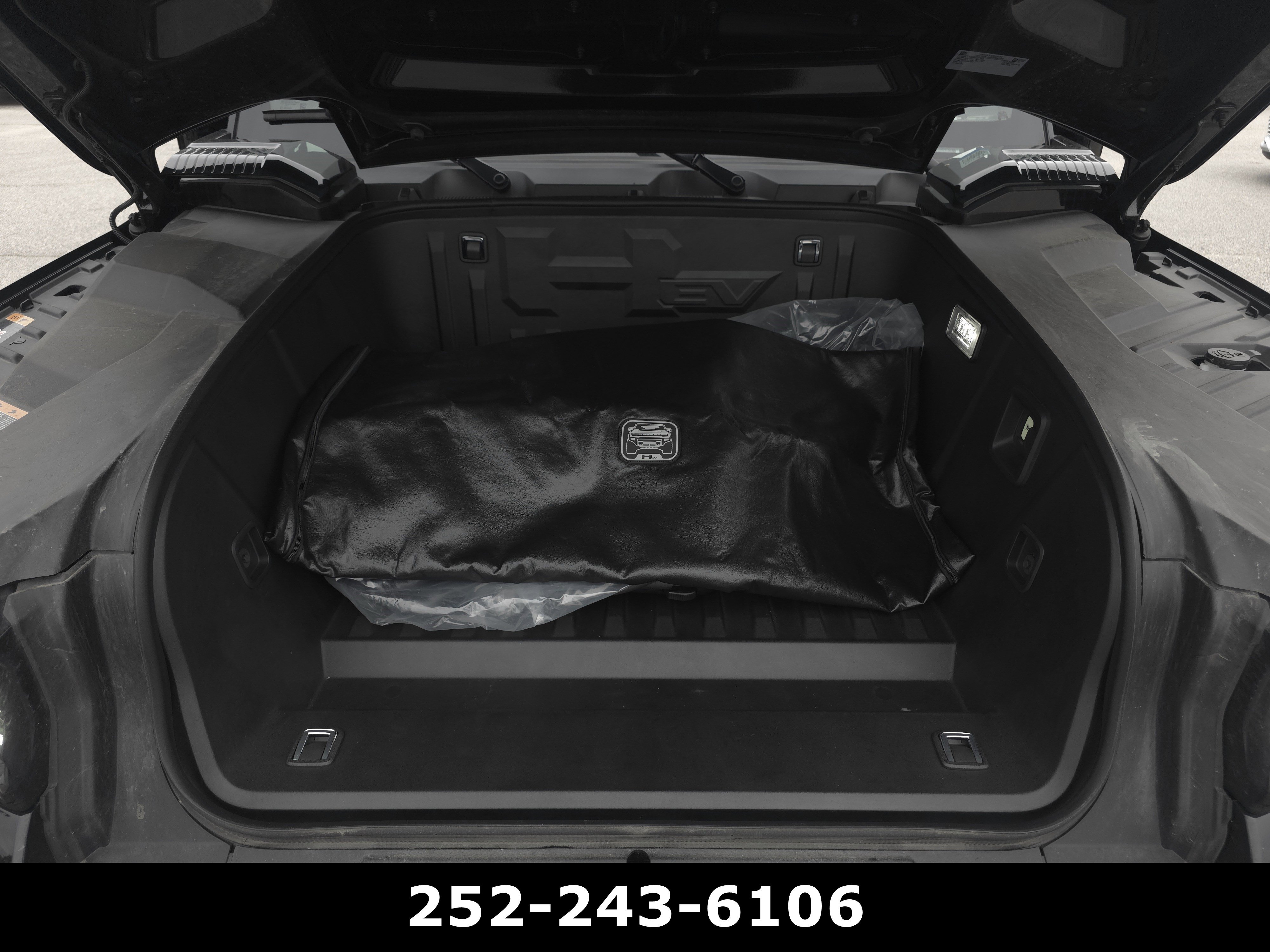 Used 2025 GMC Hummer EV 3X AWD/4WD image 29