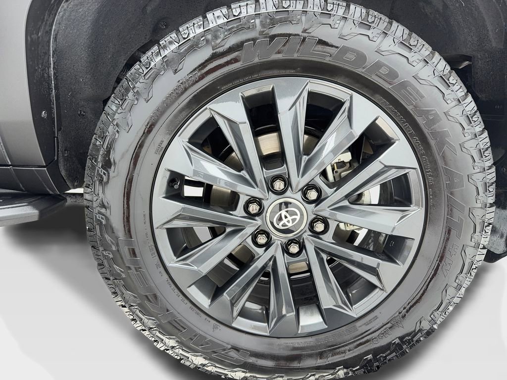 Used 2024 Toyota Land Cruiser image 48