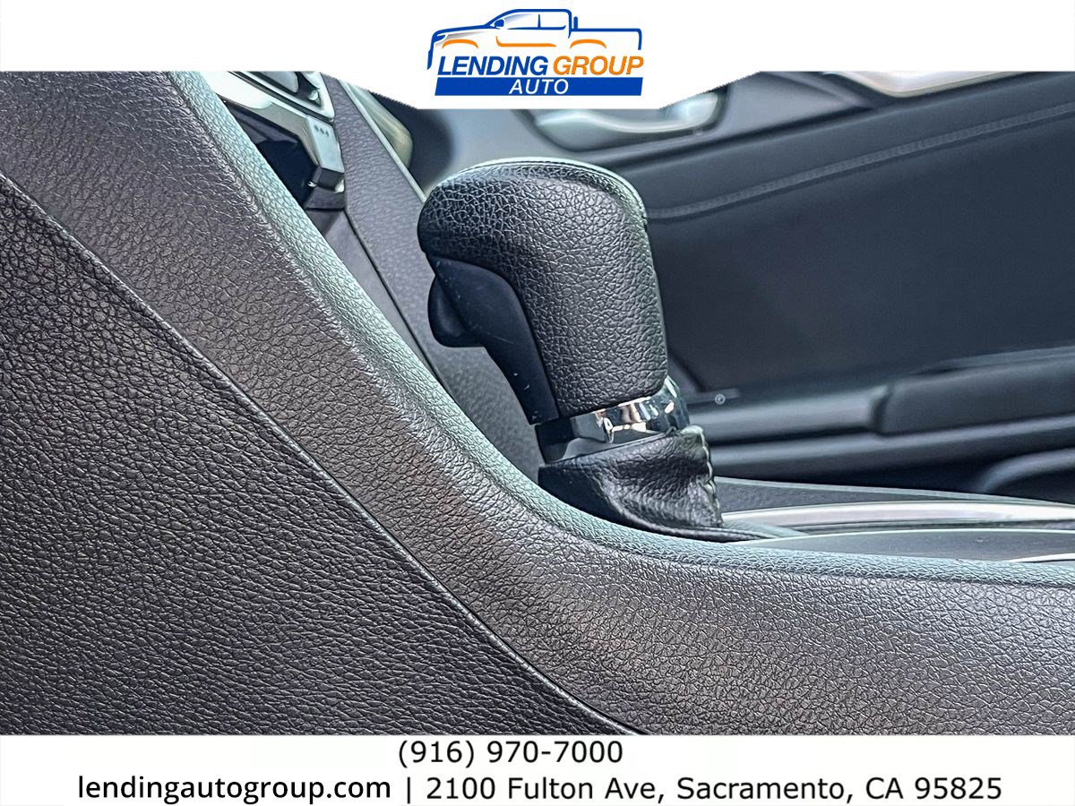 Used 2019 Honda Civic EX image 22