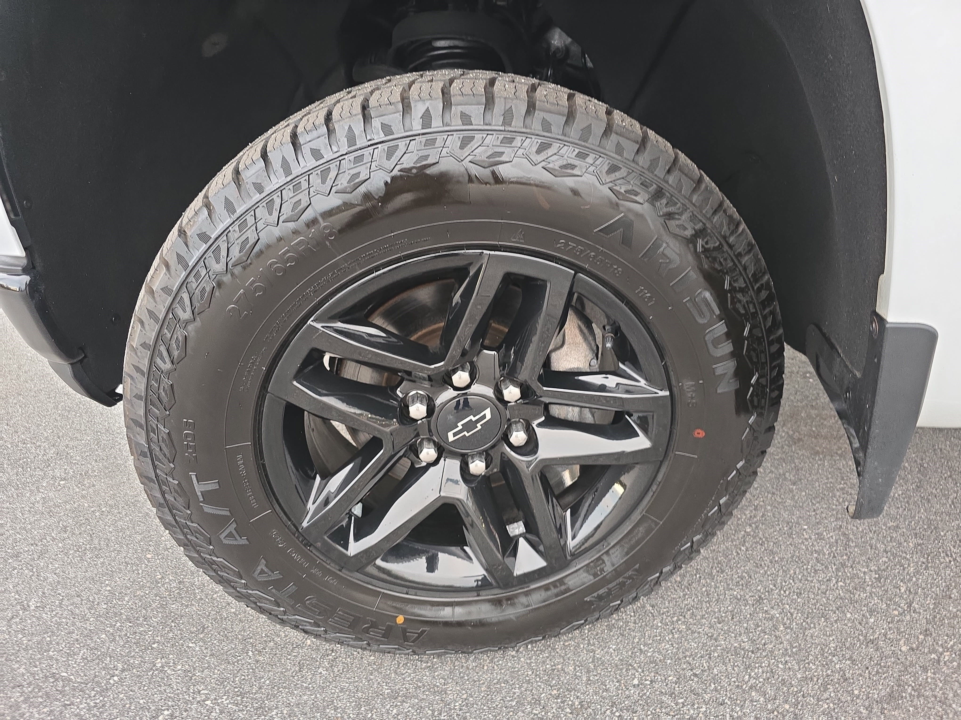 Used 2021 Chevrolet Silverado 1500 Custom Trail Boss w/ LPO, Dark Essentials Package image 32