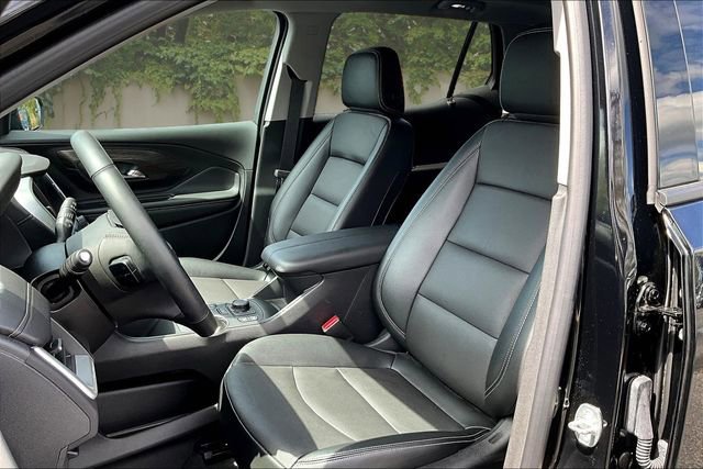Certified 2023 GMC Terrain SLT w/ Tech Package AWD/4WD image 21