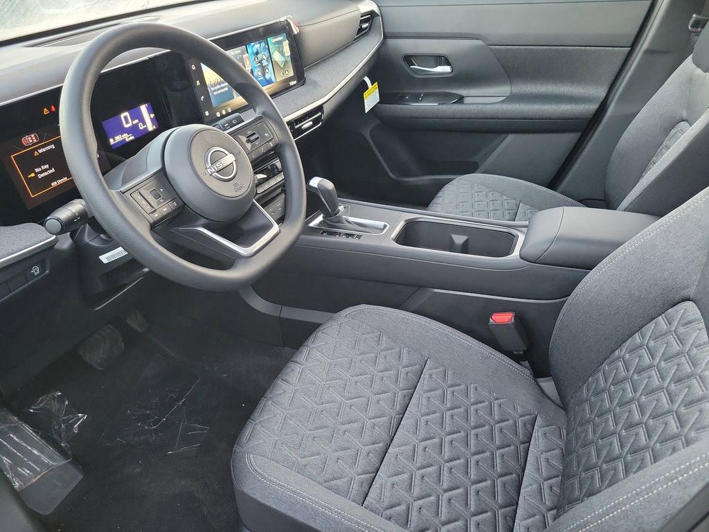 Certified 2026 Nissan Kicks SV w/ SV Premium Package image 7