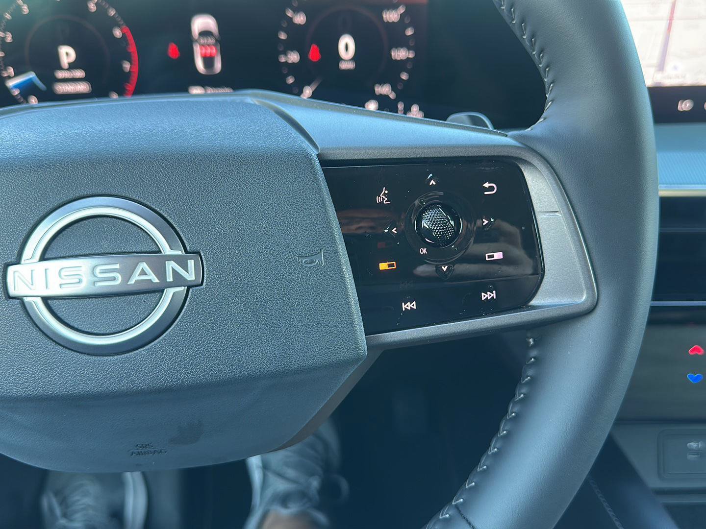 Used 2025 Nissan Murano SL w/ Cargo Package AWD/4WD image 33