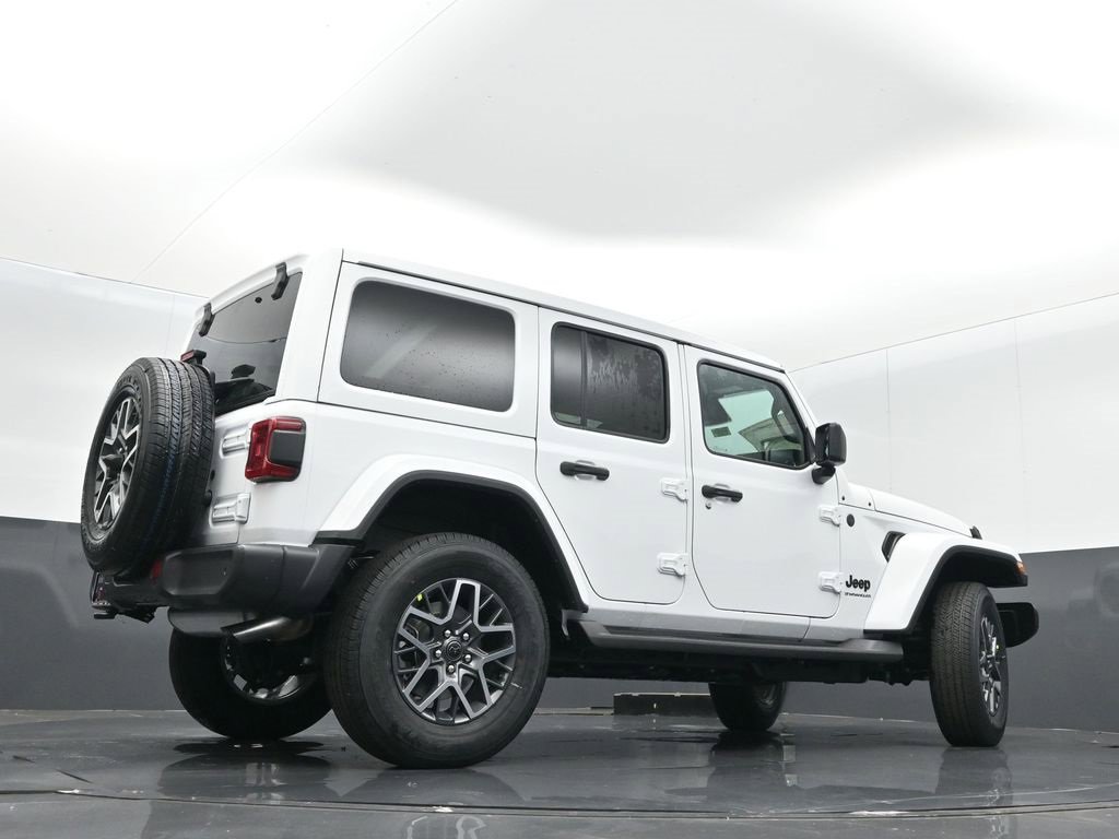 New 2026 Jeep Wrangler Sahara image 36
