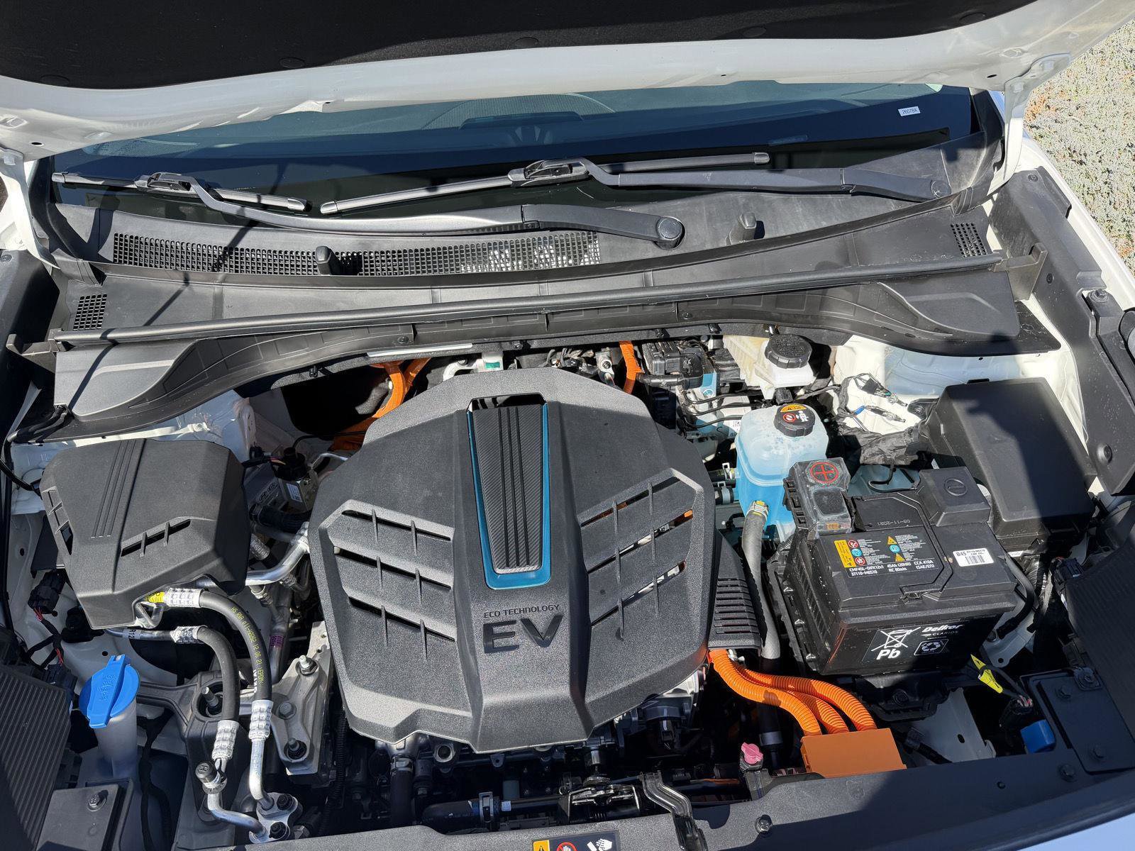 Used 2022 Kia Niro EX Premium w/ Cold Weather Package image 38