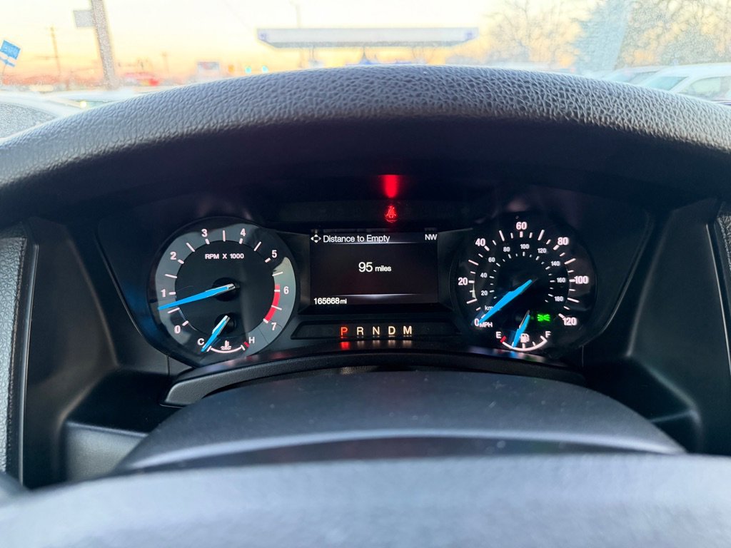 Used 2015 Ford Expedition EL XLT image 14