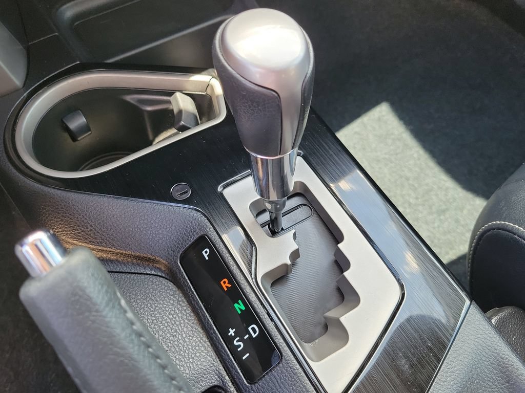 Used 2017 Toyota RAV4 Limited w/ Advanced Technology Package FWD image 29