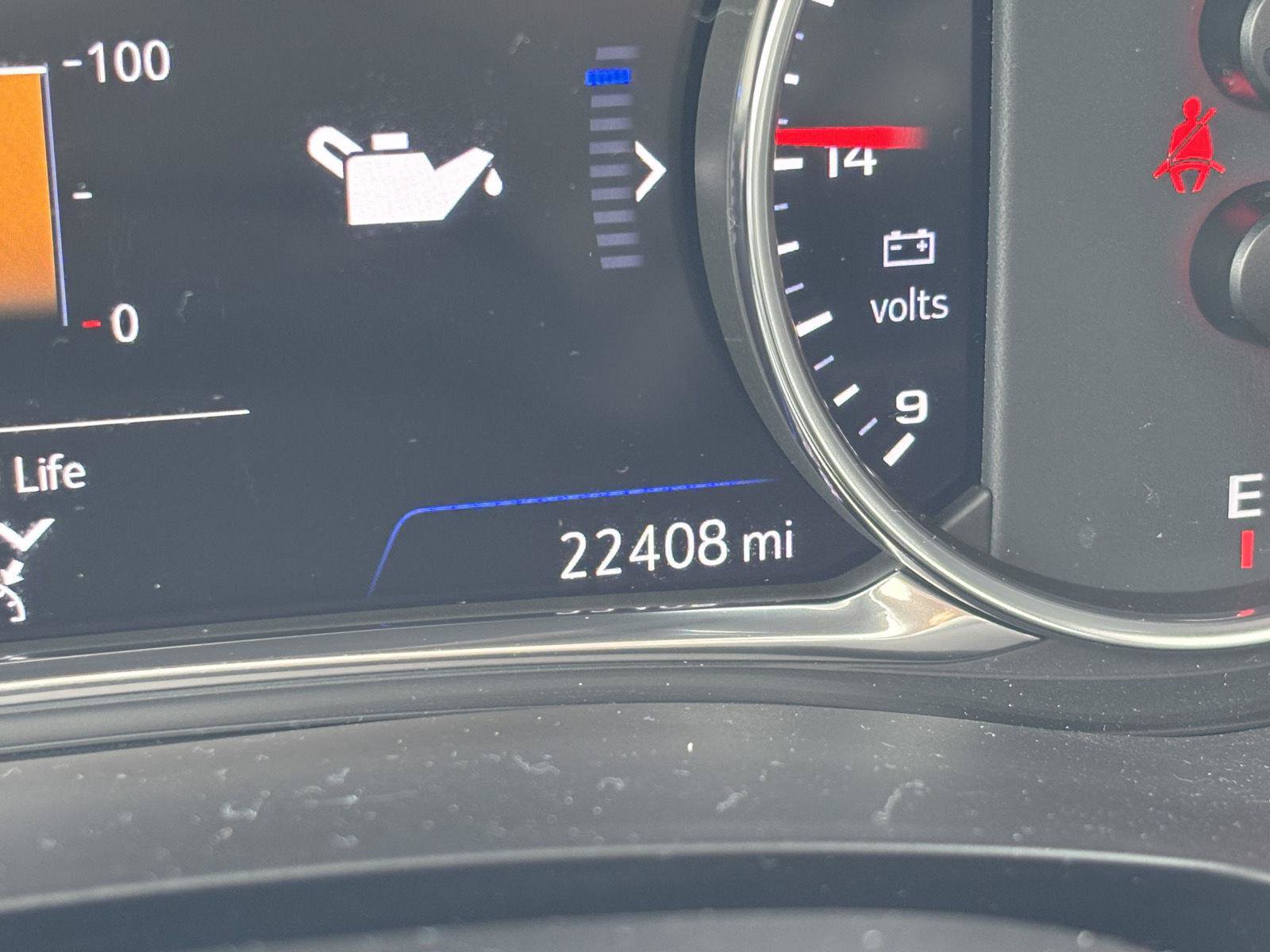 Used 2023 Chevrolet Traverse Premier w/ Redline Edition AWD/4WD image 22