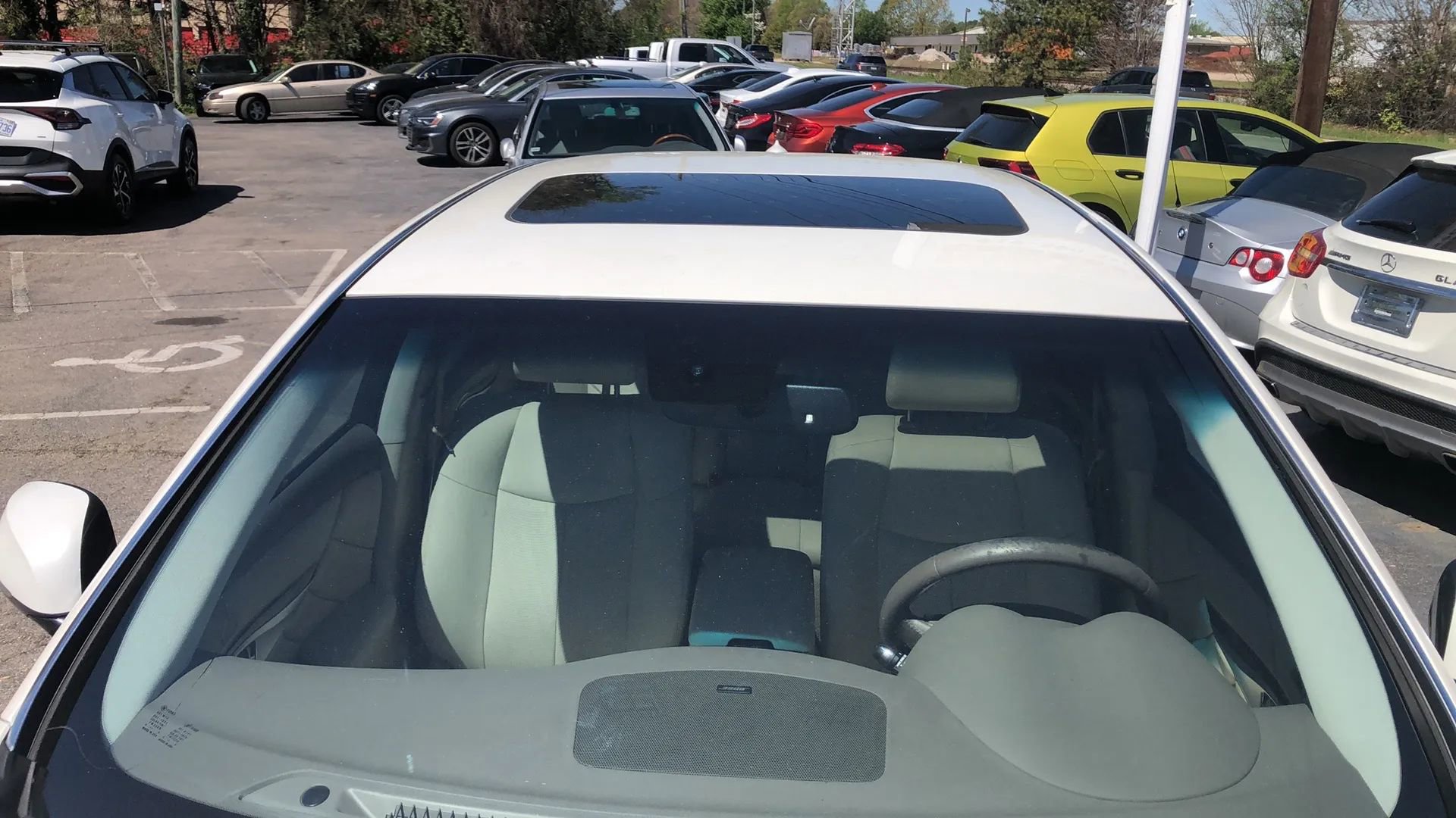 Used 2017 INFINITI Q70 L 3.7 image 8