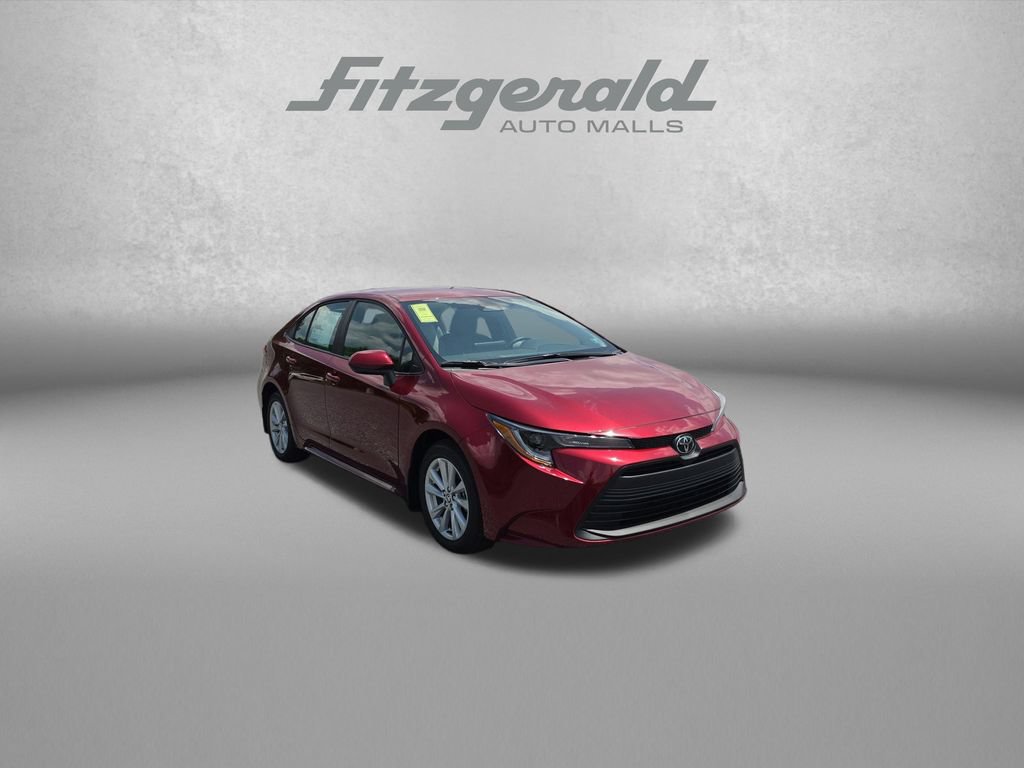 Used 2026 Toyota Corolla LE w/ LE Premium Package FWD image 1