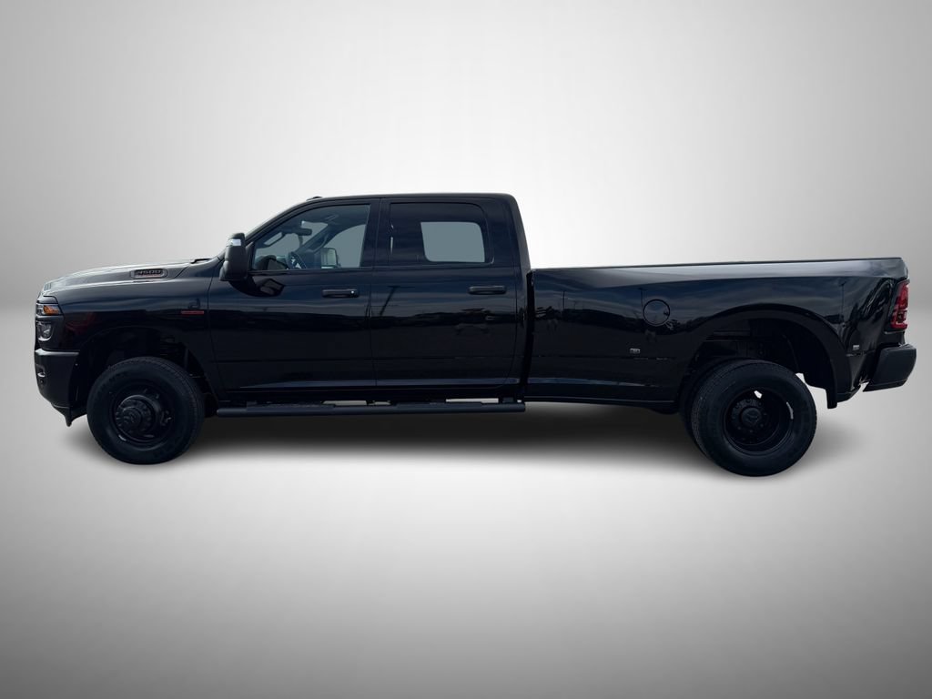 New 2026 RAM 3500 Tradesman AWD/4WD image 6
