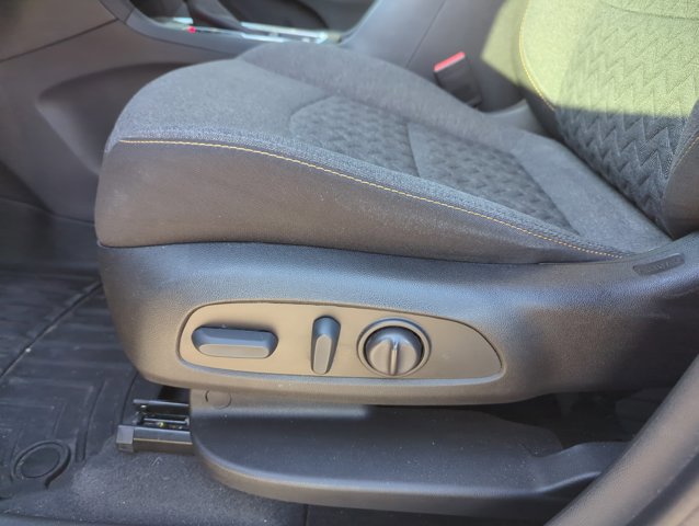 Used 2022 Chevrolet Equinox LT image 10