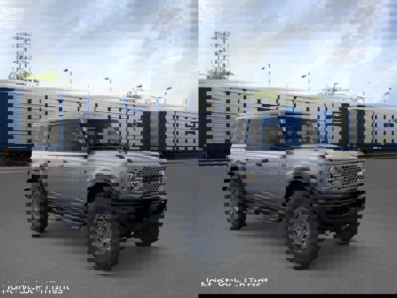 New 2025 Ford Bronco Badlands image 7