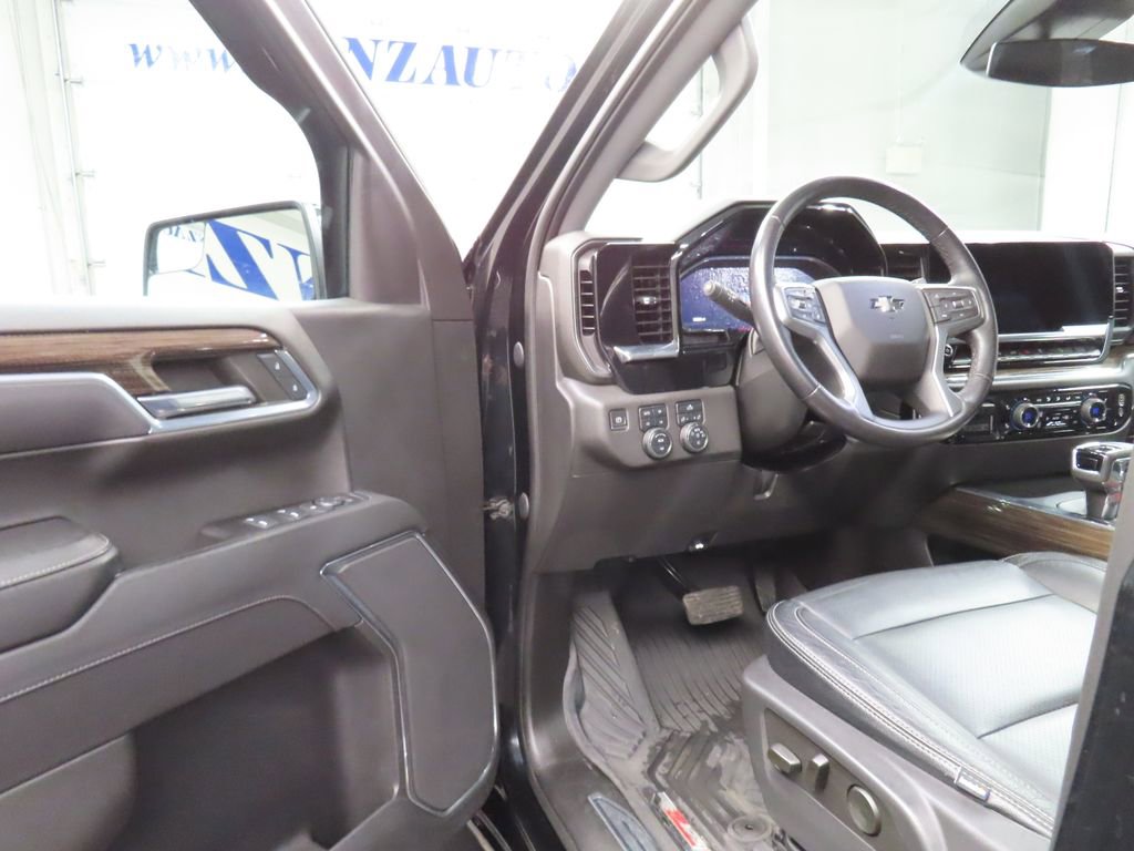Used 2023 Chevrolet Silverado 1500 LT Trail Boss w/ Protection Package AWD/4WD image 40