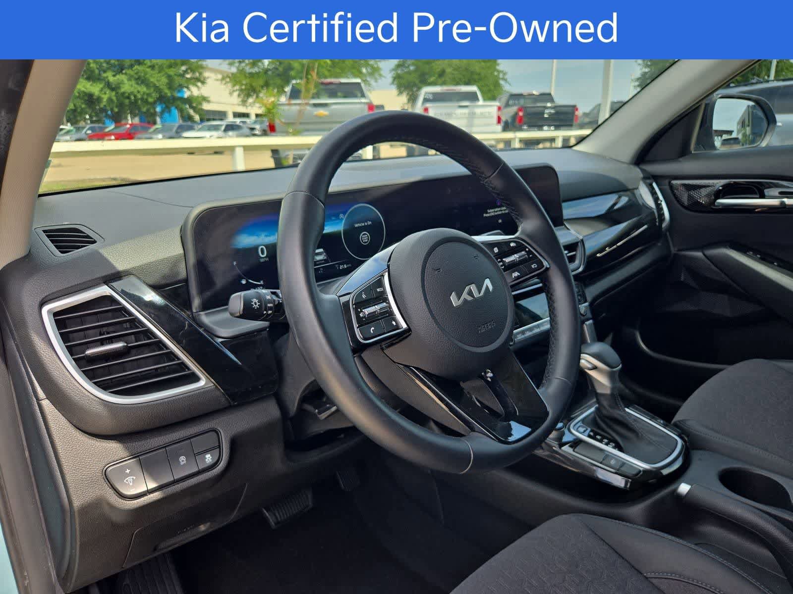 Used 2024 Kia Seltos S FWD image 2