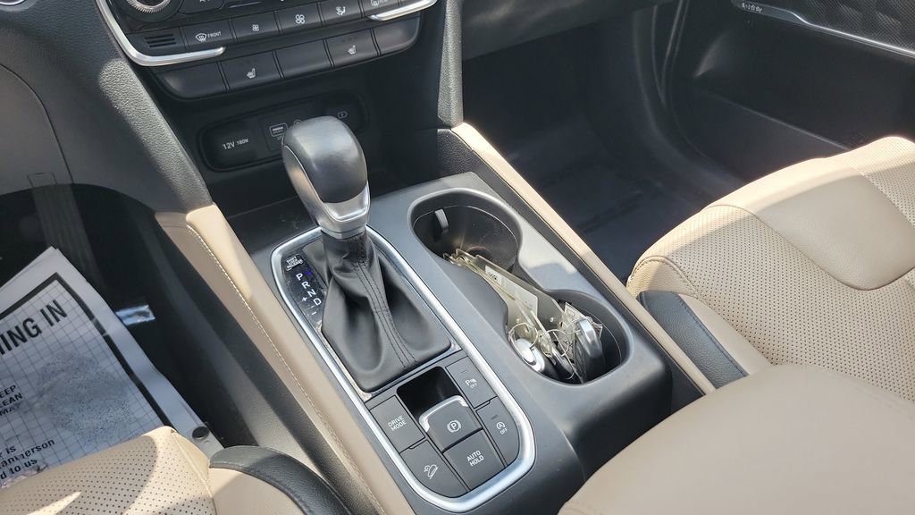 Used 2019 Hyundai Santa Fe Limited AWD/4WD image 17