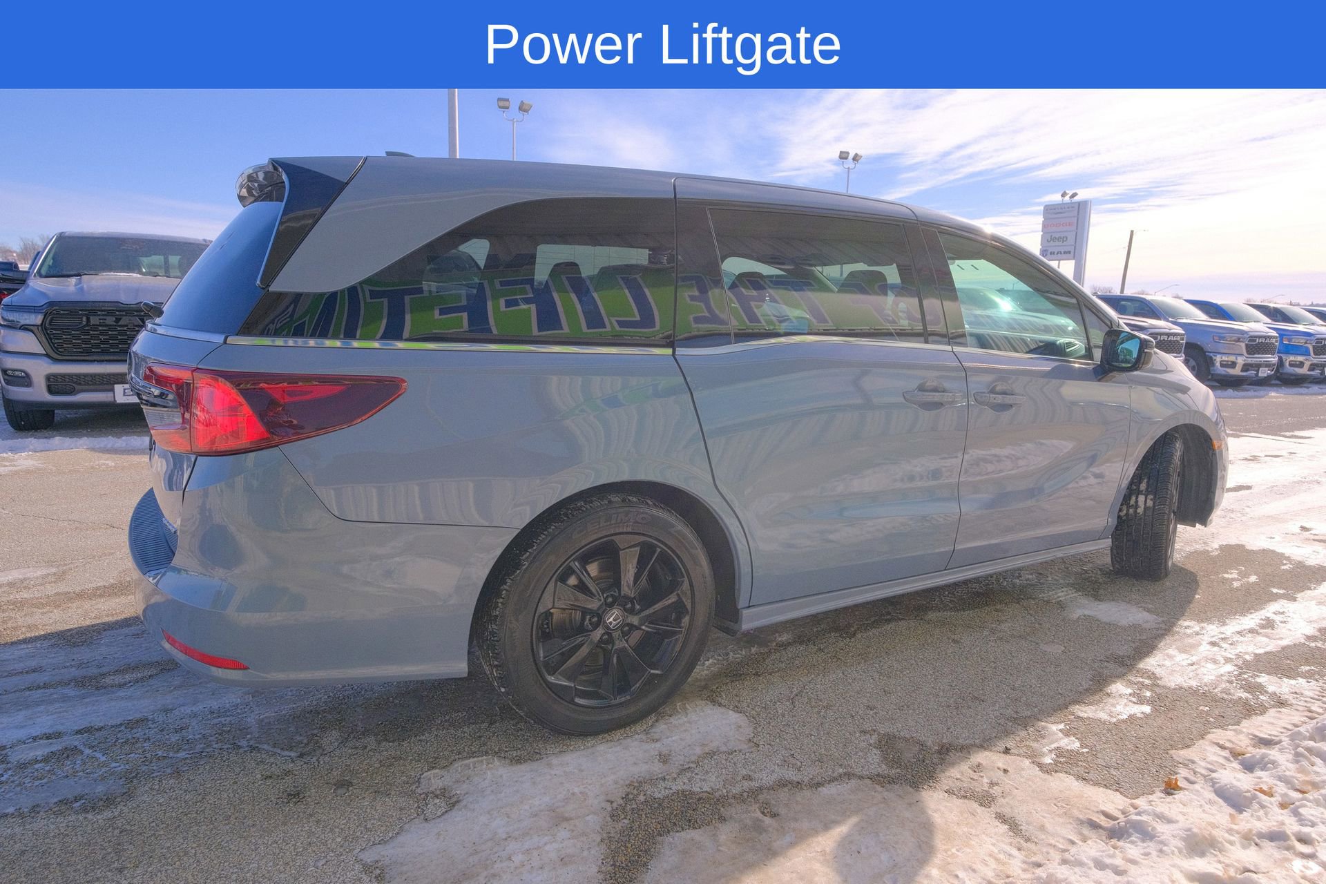 Used 2023 Honda Odyssey Sport image 9