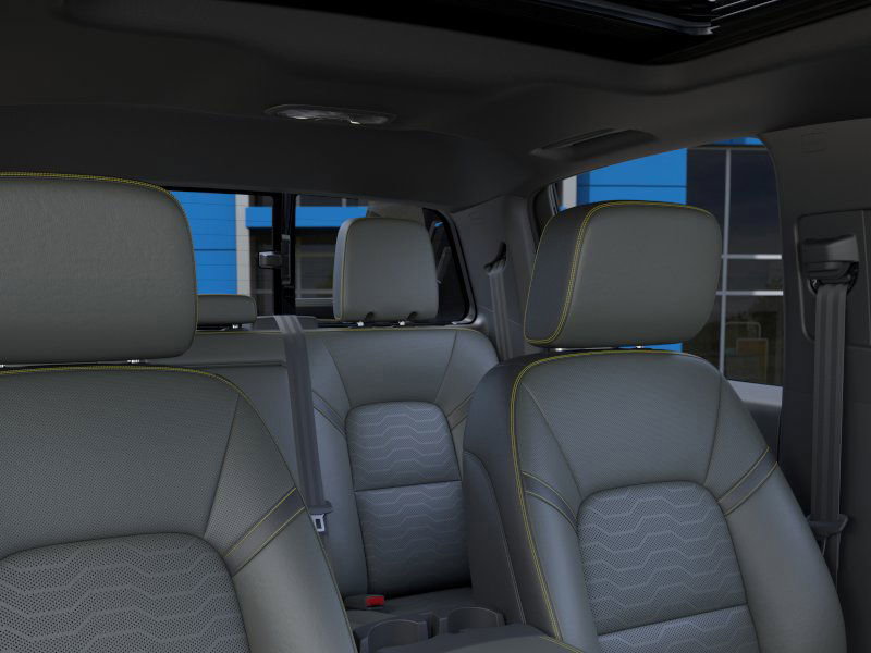 New 2026 Chevrolet Colorado ZR2 w/ Midnight Edition AWD/4WD image 24