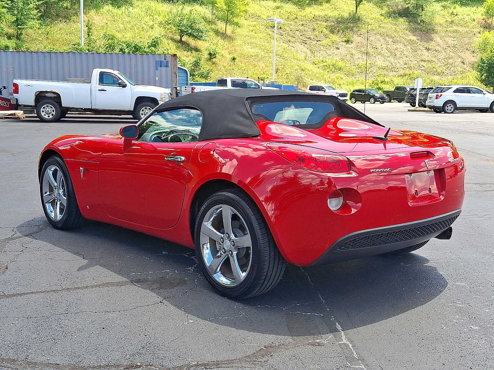 Used 2008 Pontiac Solstice Convertible w/ Premium Package RWD image 4