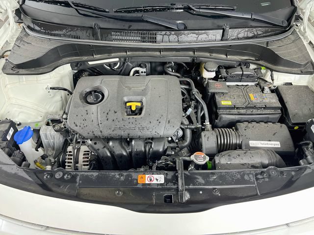 Used 2025 Kia Soul LX FWD image 25