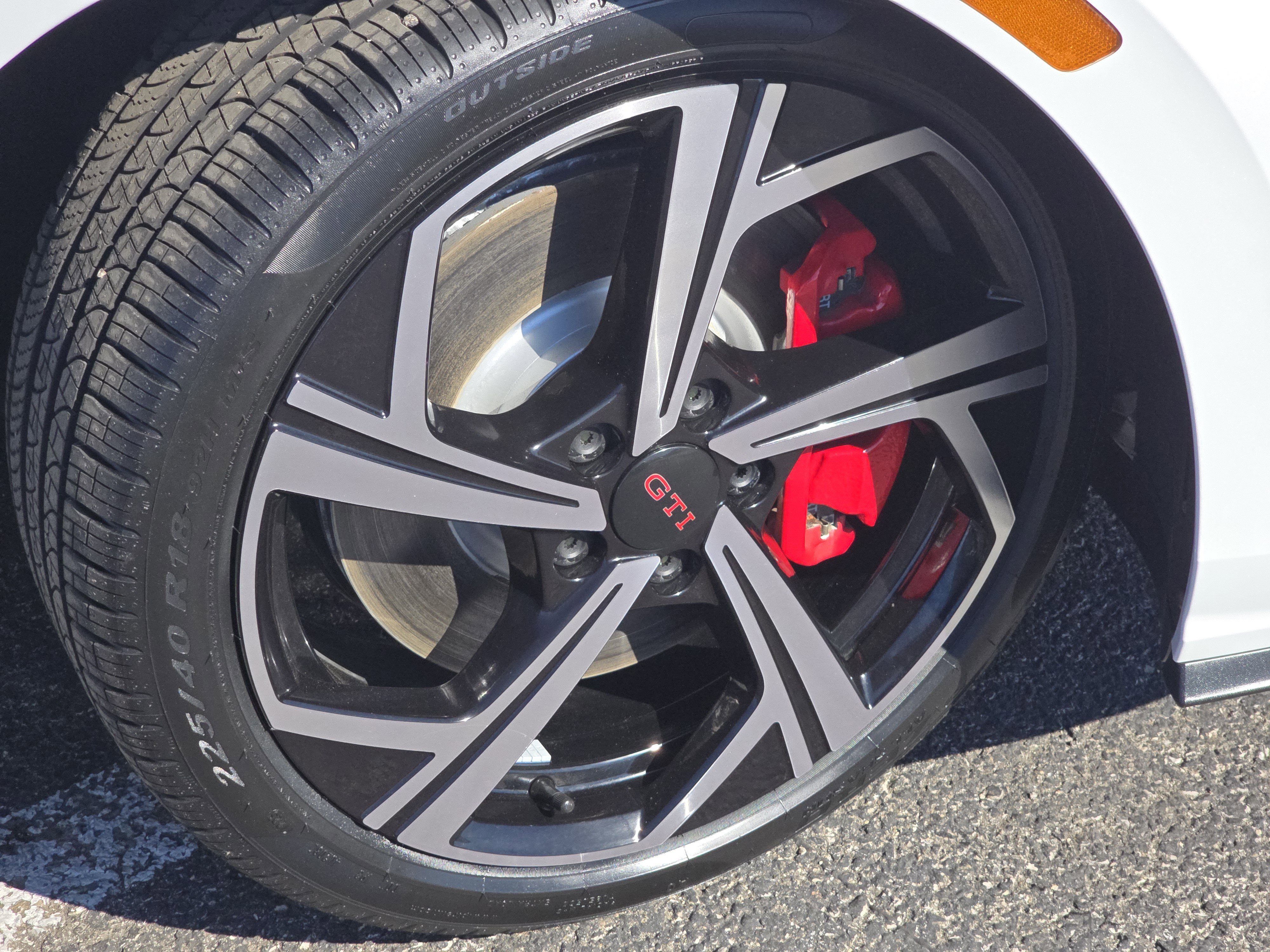 New 2026 Volkswagen GTI SE image 13