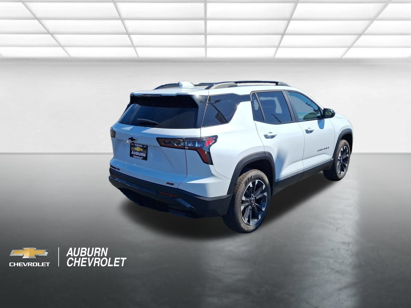 New 2027 Chevrolet Equinox RS w/ LPO, Floor Liner Package AWD/4WD image 3