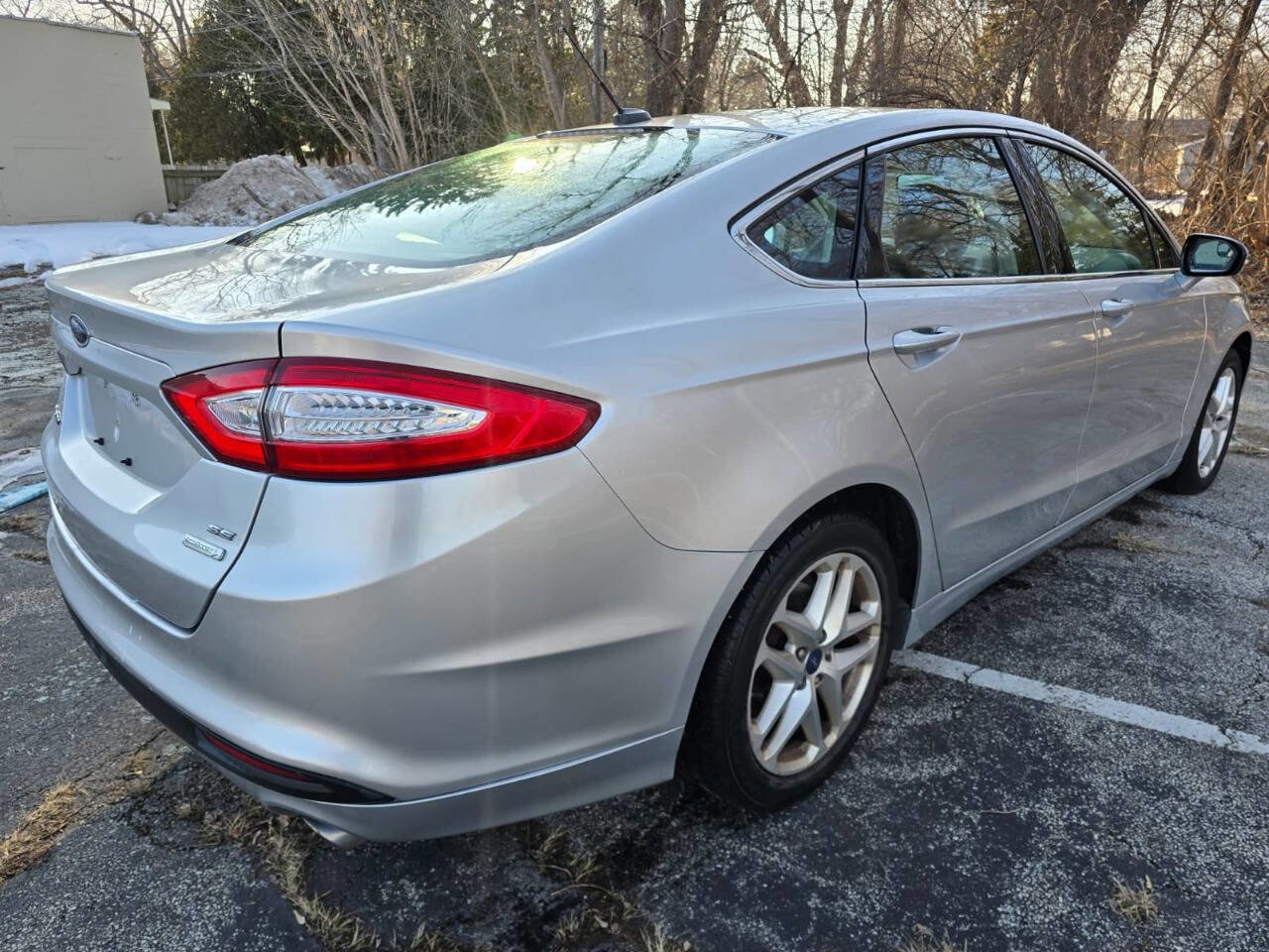 Used 2013 Ford Fusion SE image 7