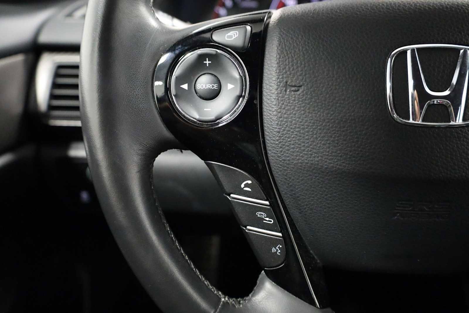 Used 2016 Honda Accord Sport image 24