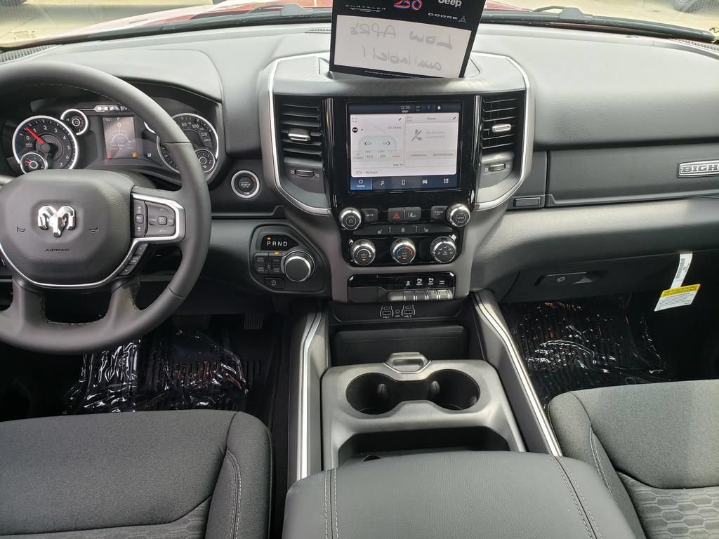 New 2026 RAM 1500 Big Horn AWD/4WD image 9