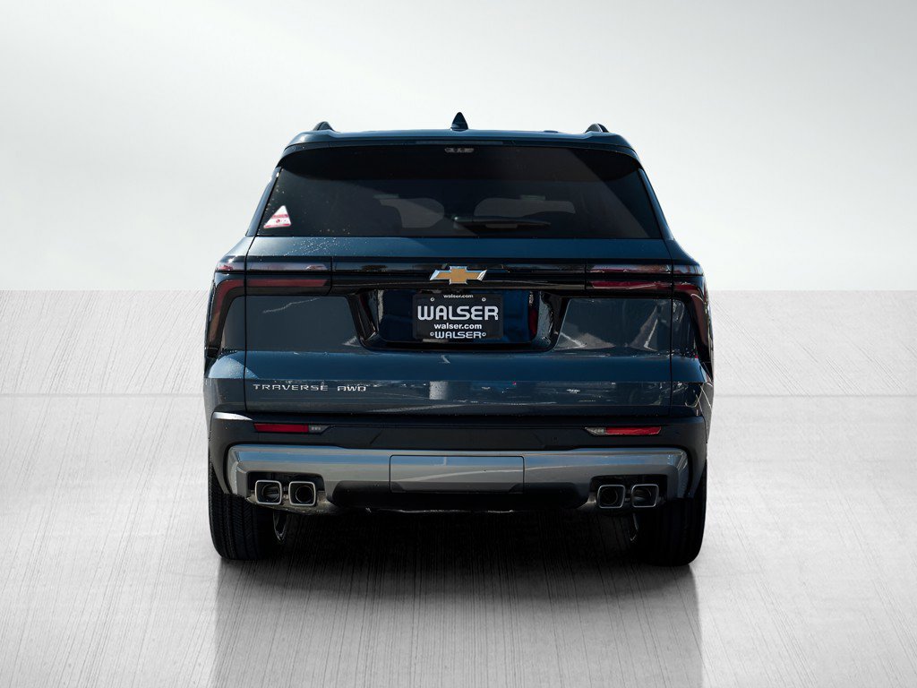 New 2026 Chevrolet Traverse LT w/ Driver Confidence Package AWD/4WD image 5