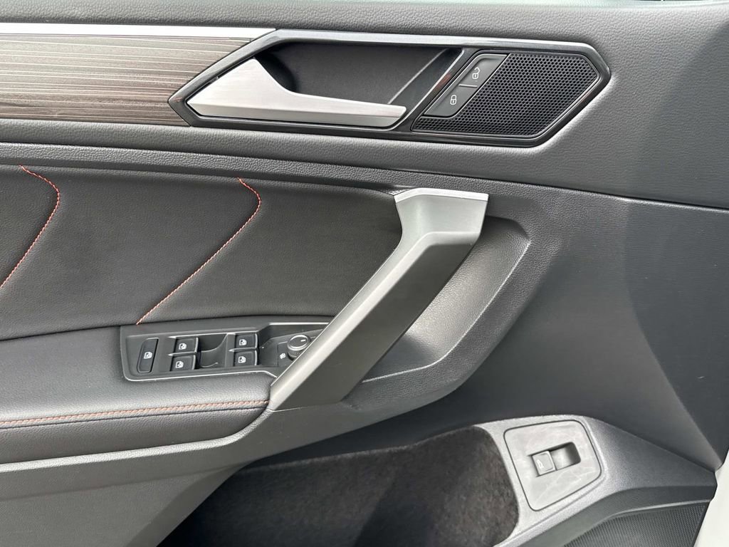 Used 2024 Volkswagen Tiguan Wolfsburg Edition w/ Panoramic Sunroof Package AWD/4WD image 18