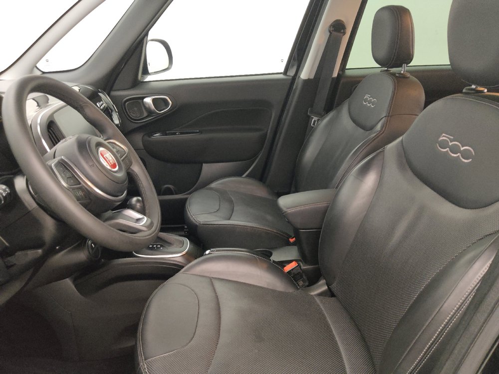 Used 2019 FIAT 500L Trekking w/ Popular Equipment Group FWD image 17