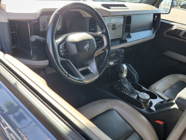 Certified 2023 Ford Bronco Wildtrak AWD/4WD image 3