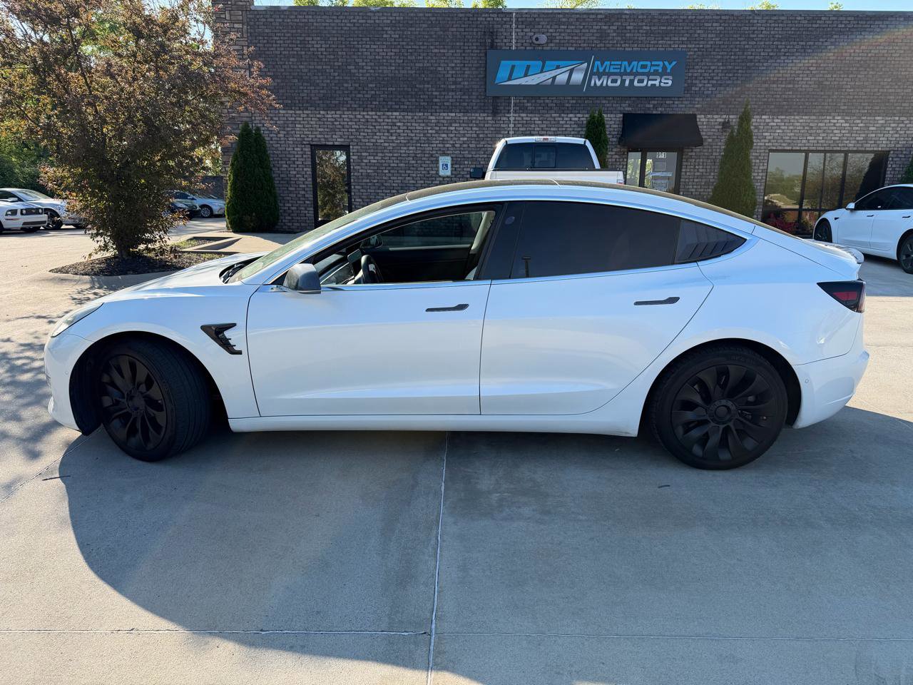 Used 2020 Tesla Model 3 Long Range image 6