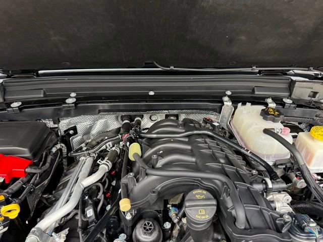 Used 2024 Jeep Gladiator Sport AWD/4WD image 90