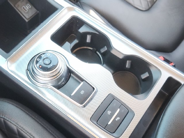 Used 2023 Ford Edge Titanium AWD/4WD image 20