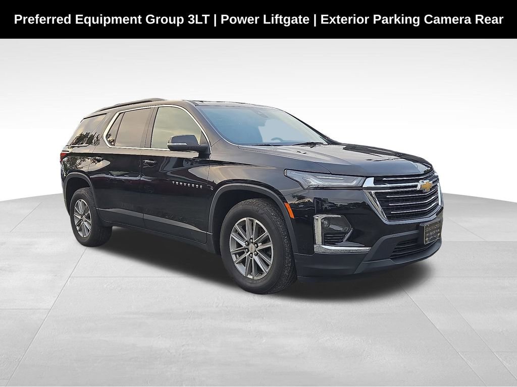Used 2023 Chevrolet Traverse LT