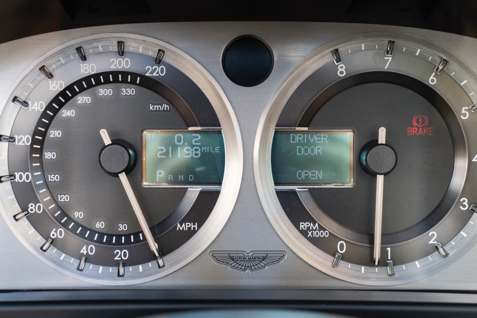 Used 2006 Aston Martin DB9 Volante image 10