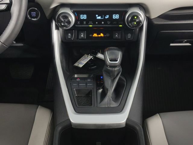 Used 2024 Toyota RAV4 XLE Premium image 25