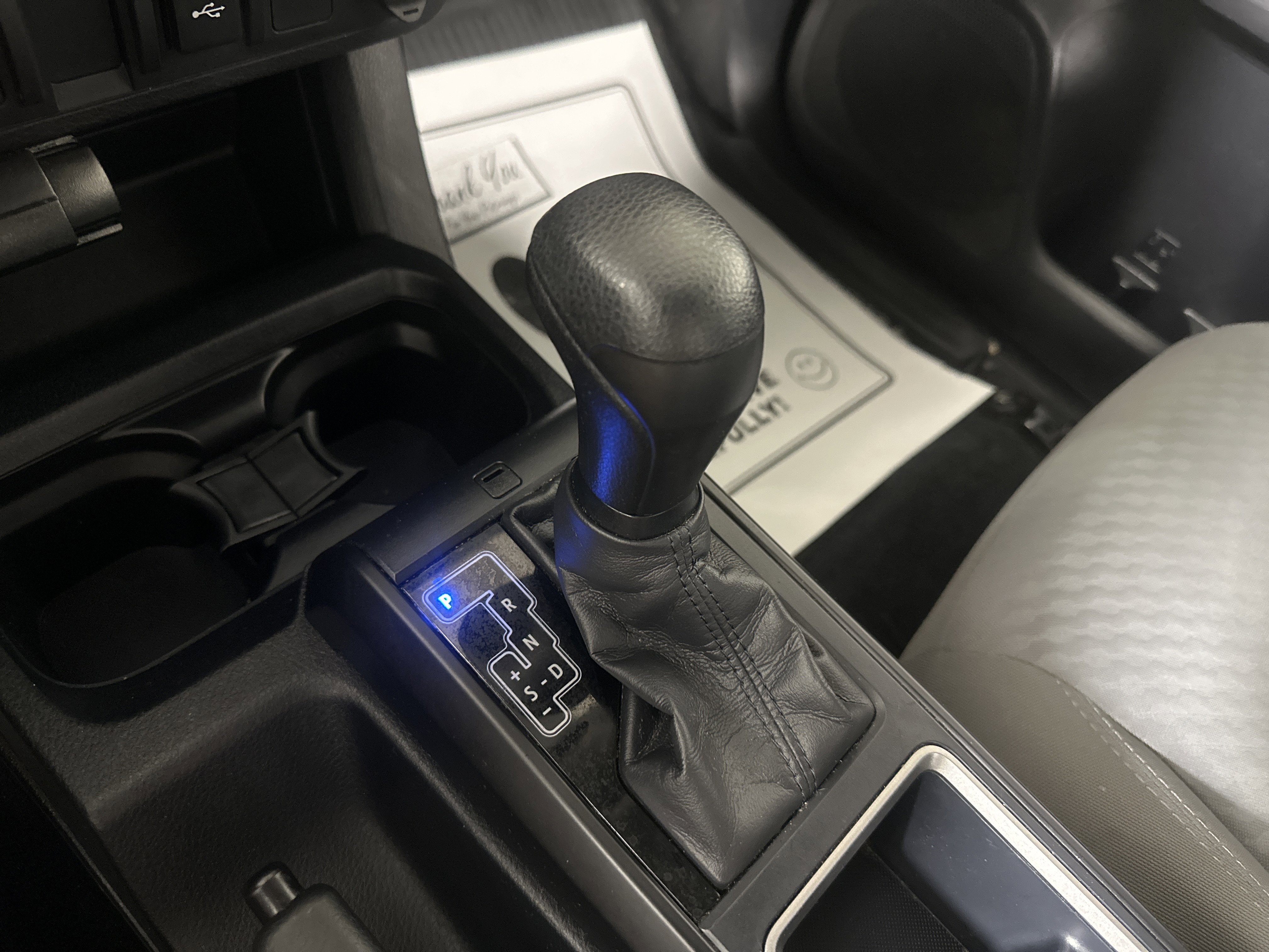 Used 2020 Toyota Tacoma SR AWD/4WD image 20