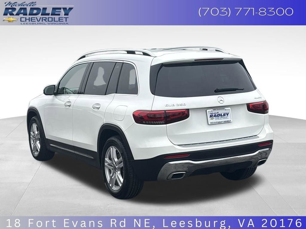 Used 2022 Mercedes-Benz GLB 250 4MATIC image 3