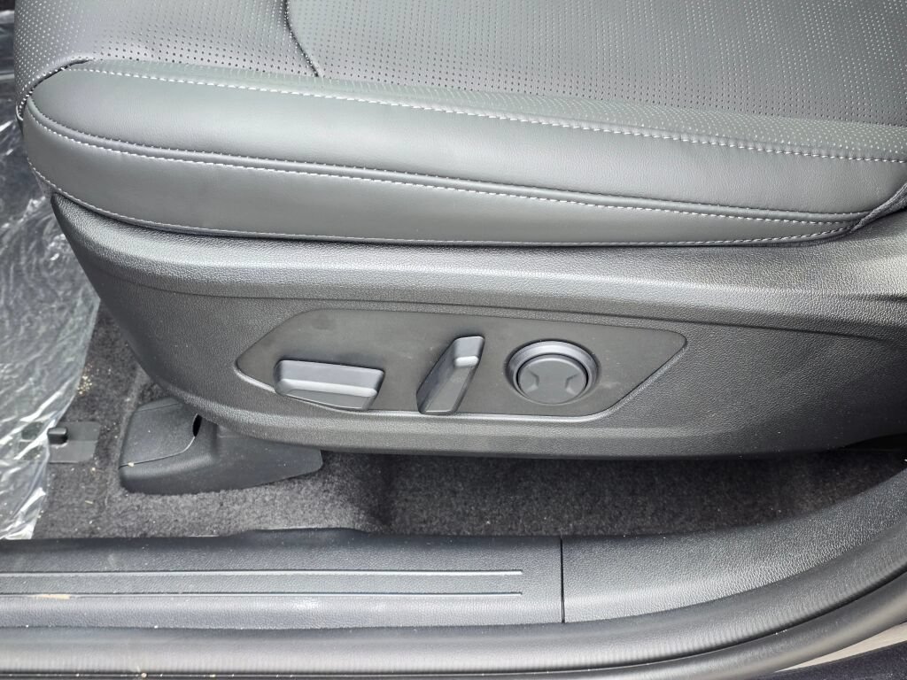 New 2026 Kia Sorento S w/ S Panoramic Sunroof Package FWD image 25