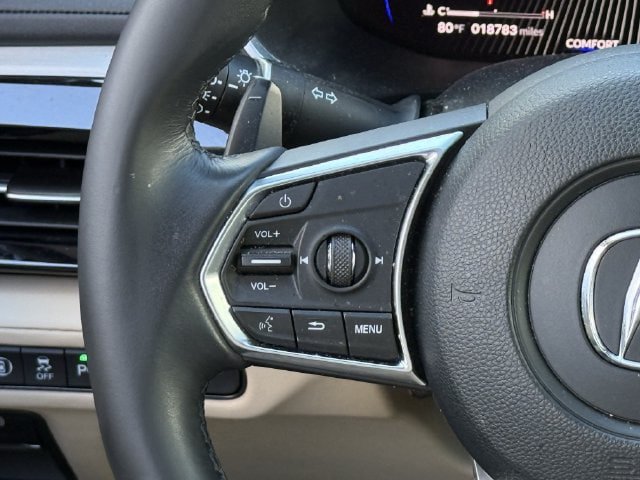 Certified 2025 Acura MDX w/ Technology Package FWD image 13