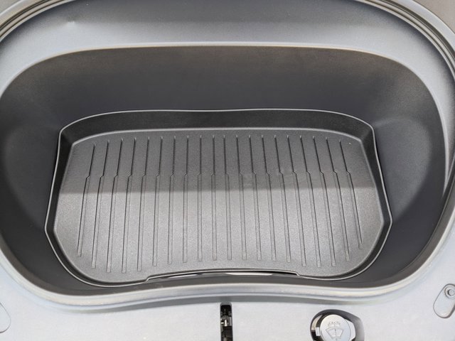 Used 2024 Tesla Model 3 Long Range RWD image 25