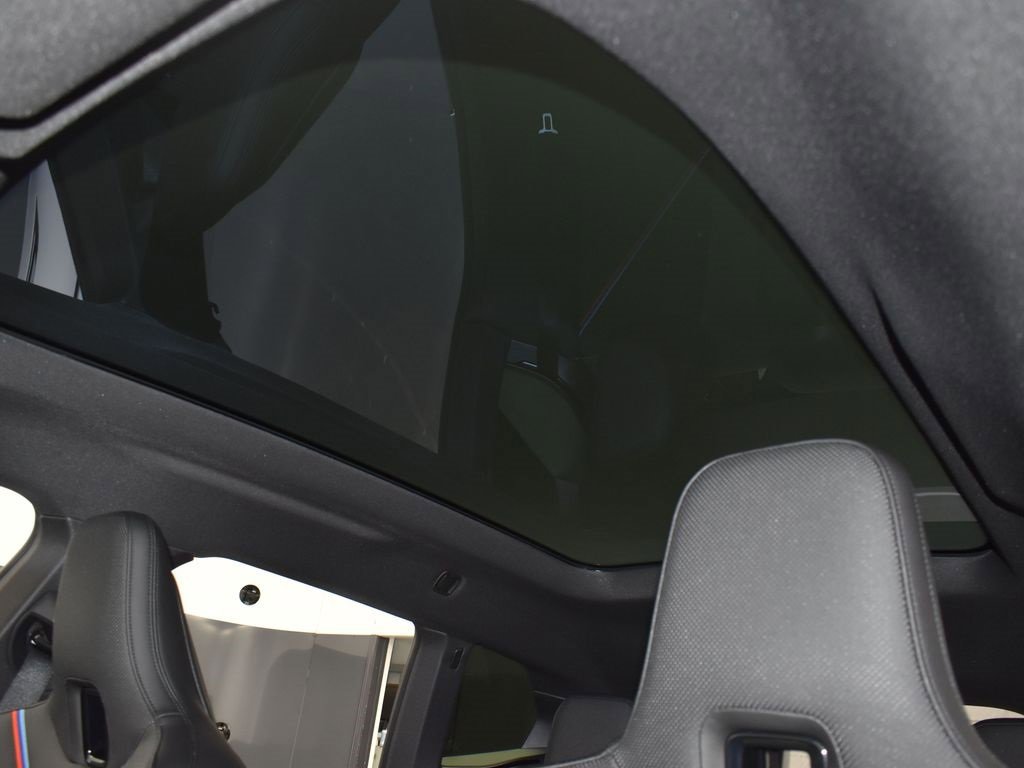 New 2026 BMW iX xDrive60 w/ M Sport Package image 17