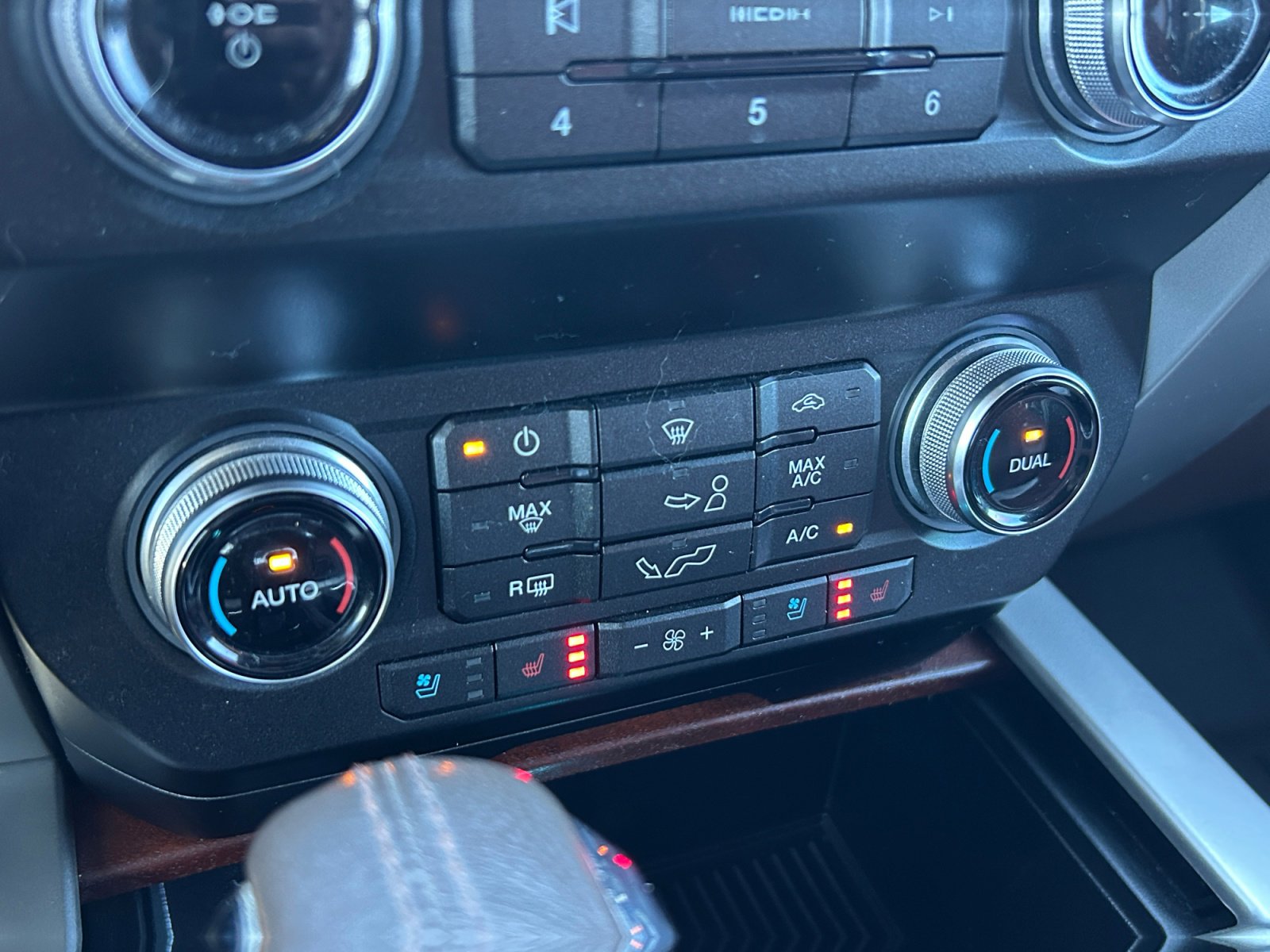 Used 2019 Ford F150 King Ranch w/ Equipment Group 601A Luxury image 17