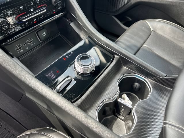 Certified 2025 Jeep Grand Cherokee Limited w/ Luxury Tech Group II AWD/4WD image 22